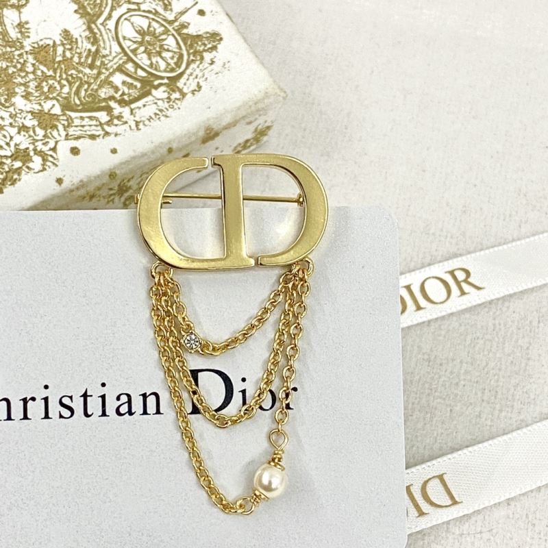 Christian Dior Brooches